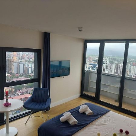 Apart-Hotel Orbi City 바투미 외부 사진