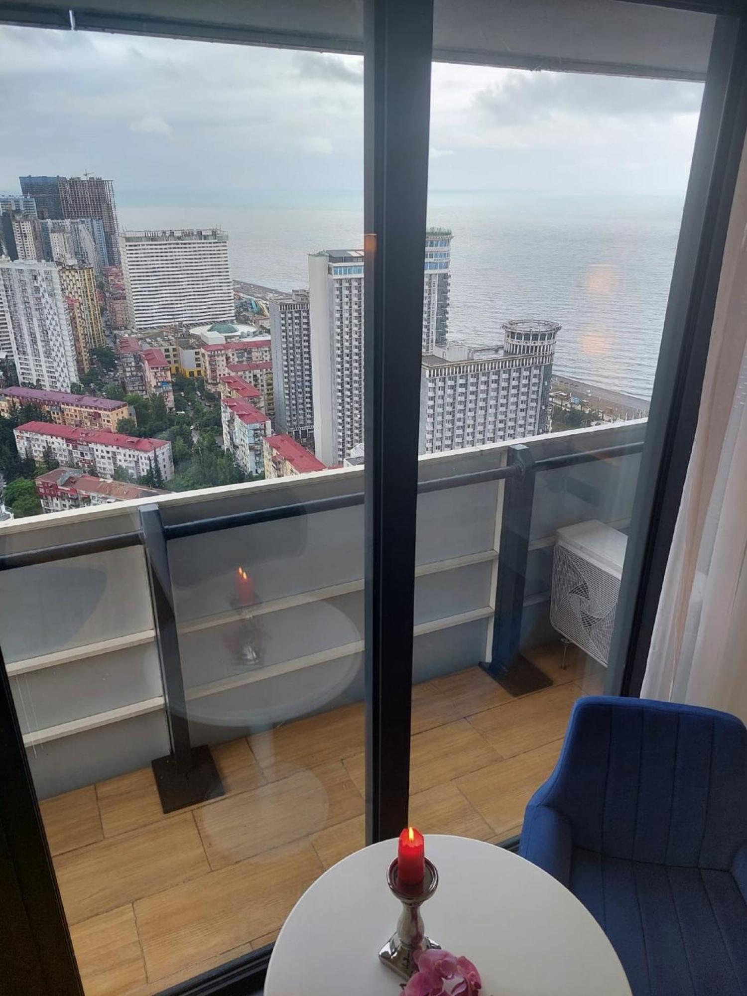 Apart-Hotel Orbi City 바투미 외부 사진