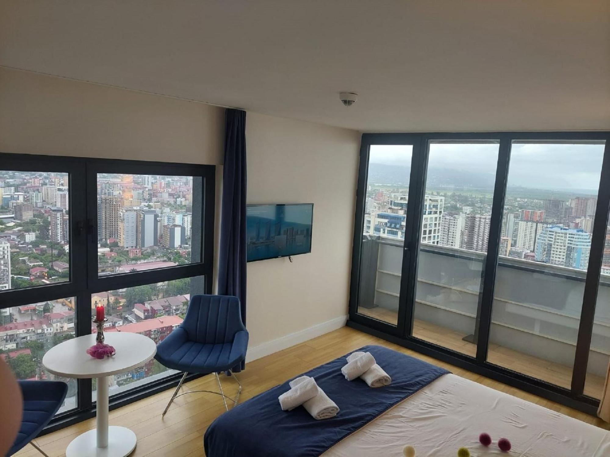Apart-Hotel Orbi City 바투미 외부 사진