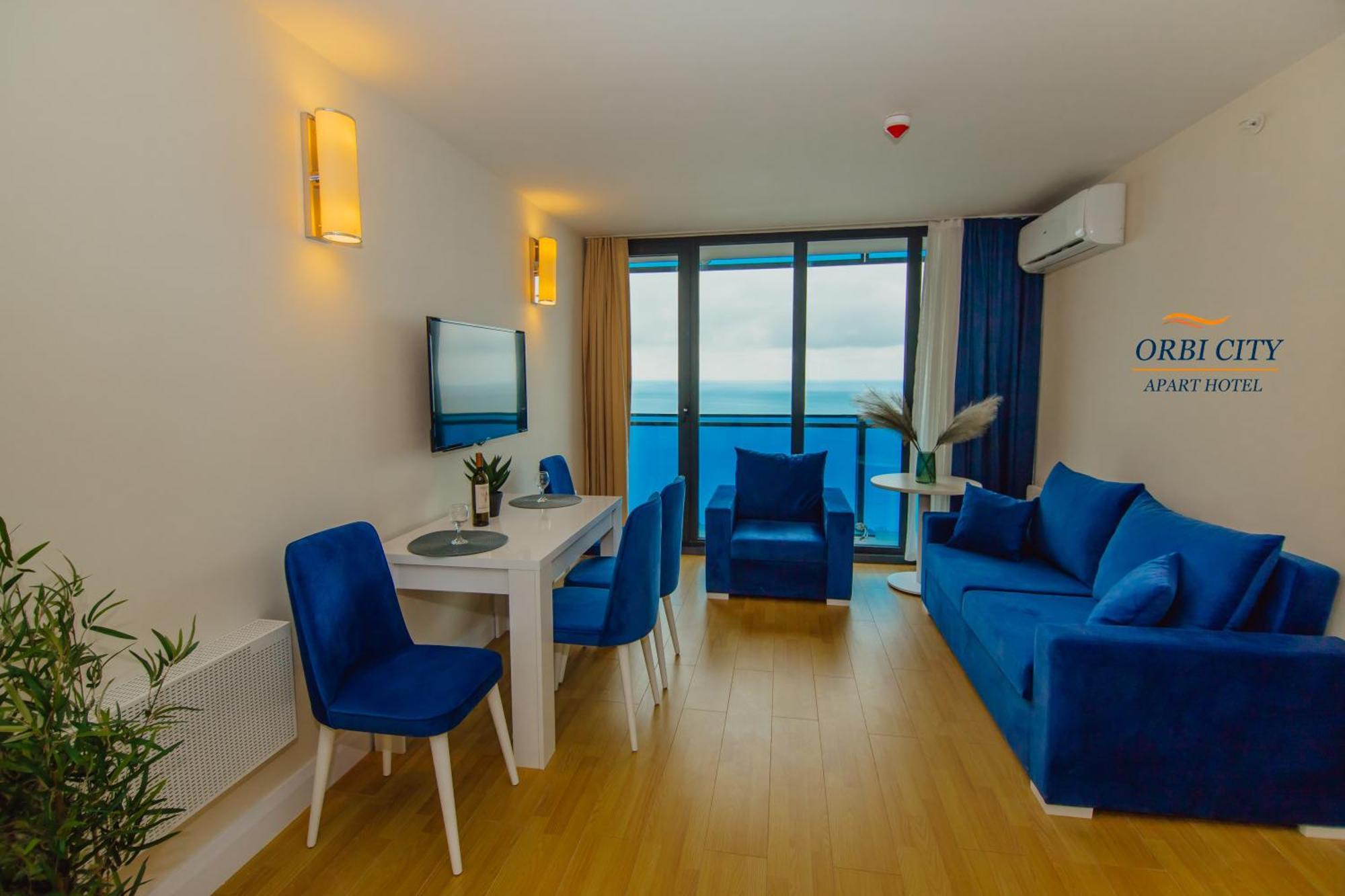 Apart-Hotel Orbi City 바투미 외부 사진