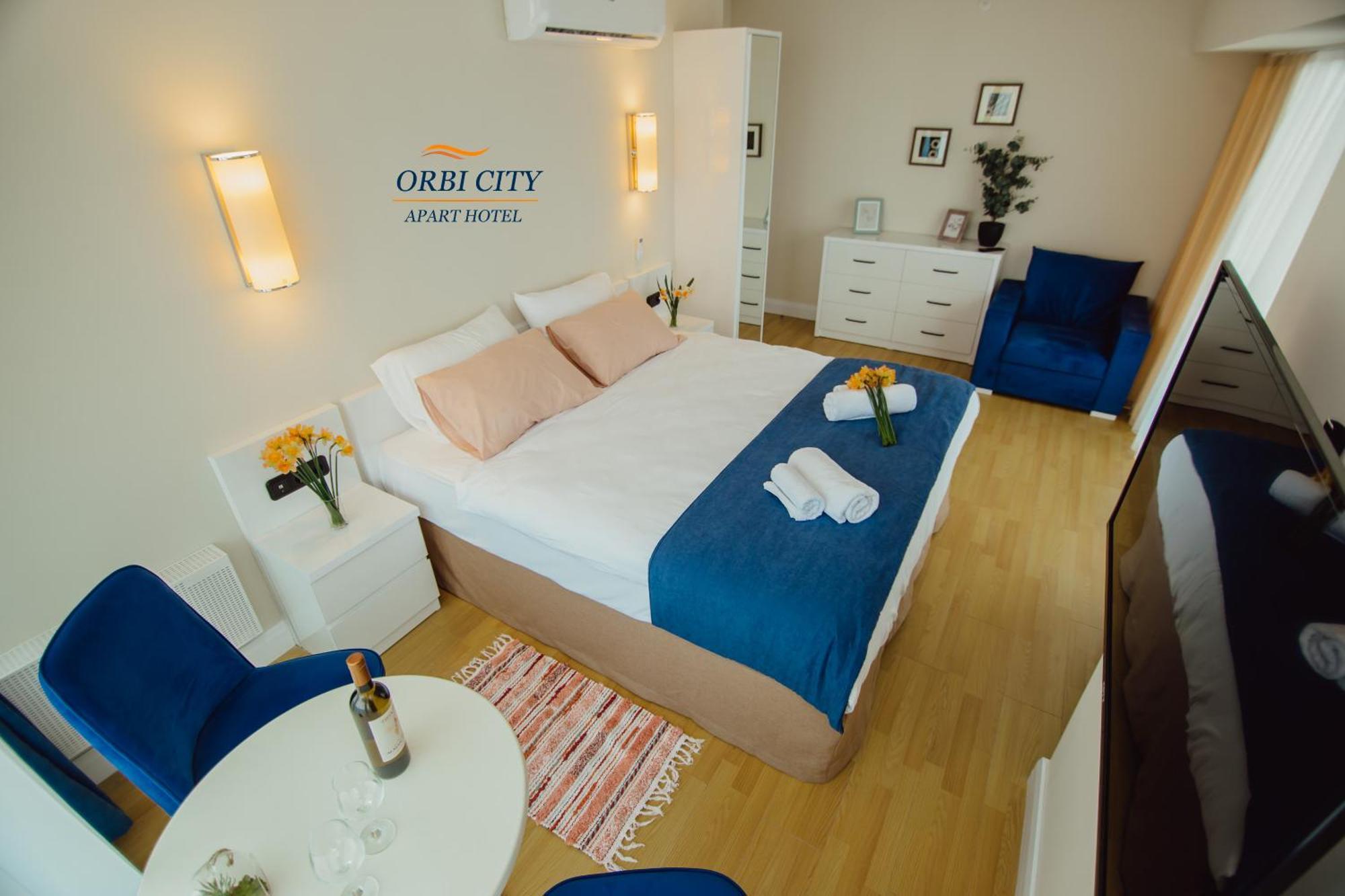 Apart-Hotel Orbi City 바투미 외부 사진