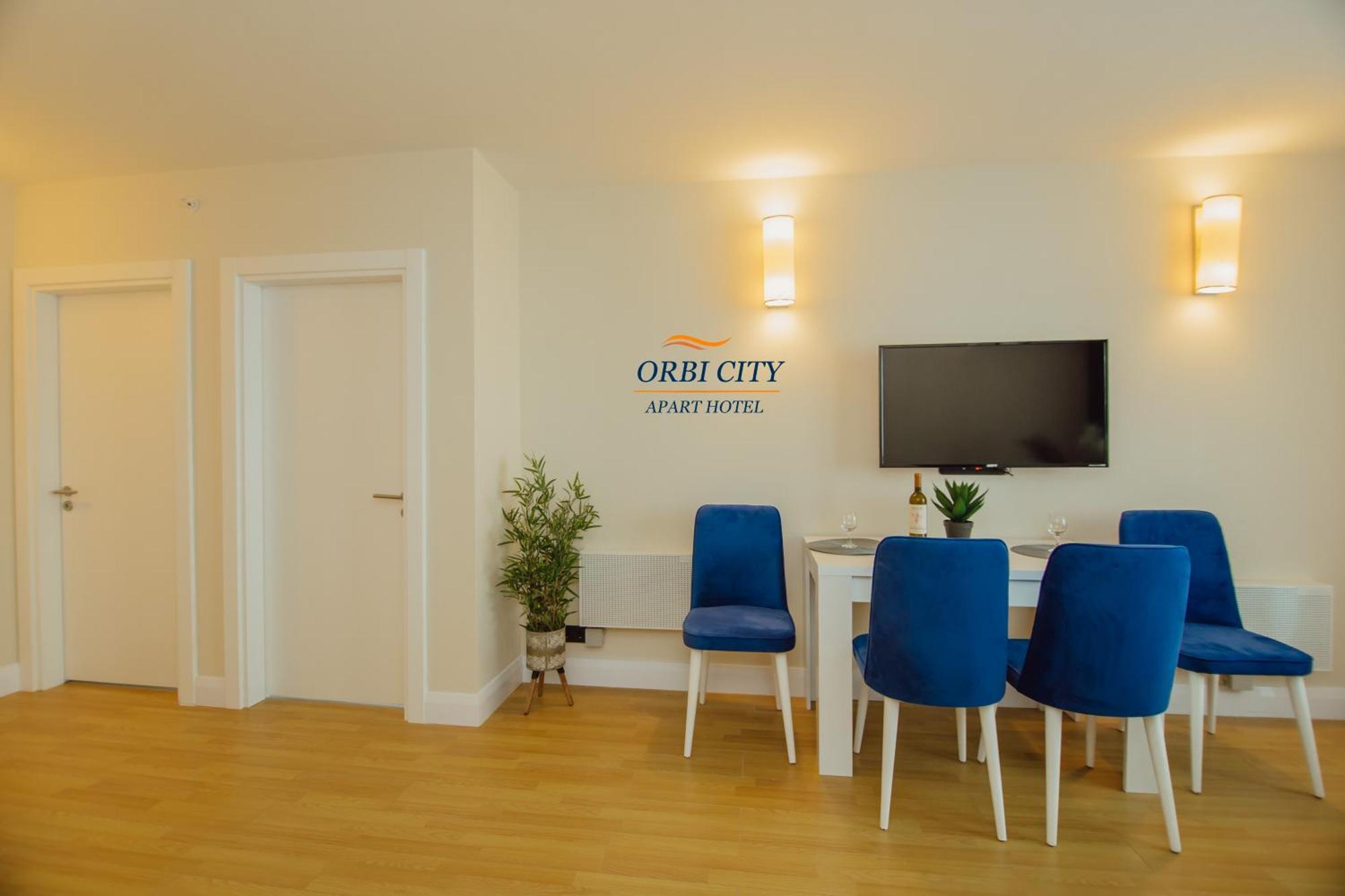 Apart-Hotel Orbi City 바투미 외부 사진